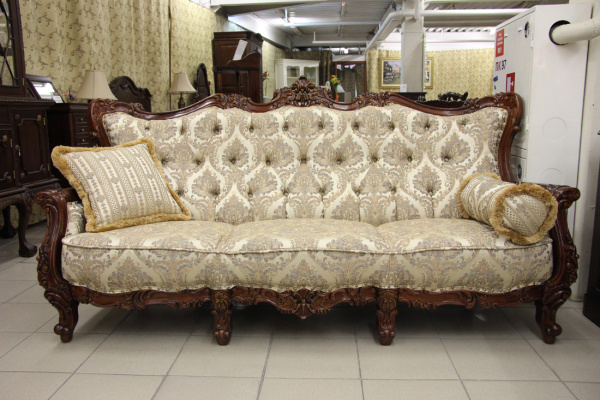 Резной диван 3-х местный FS09-3 OG  купить в интернет магазине Мебель из массива. Звоните +7 495 961-63-63 Диваны для гостиных из Индонезии