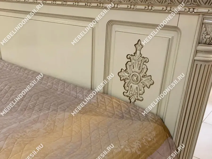 Кровать 160 "Венеция Люкс" Слоновая кость 362  купить в интернет магазине Мебель из массива. Звоните +7 495 961-63-63 Кровати из массива дерева