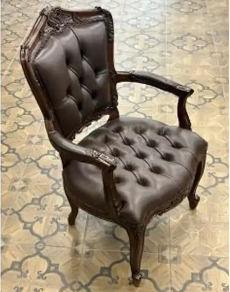 Кресло кожаное Brown Pic  